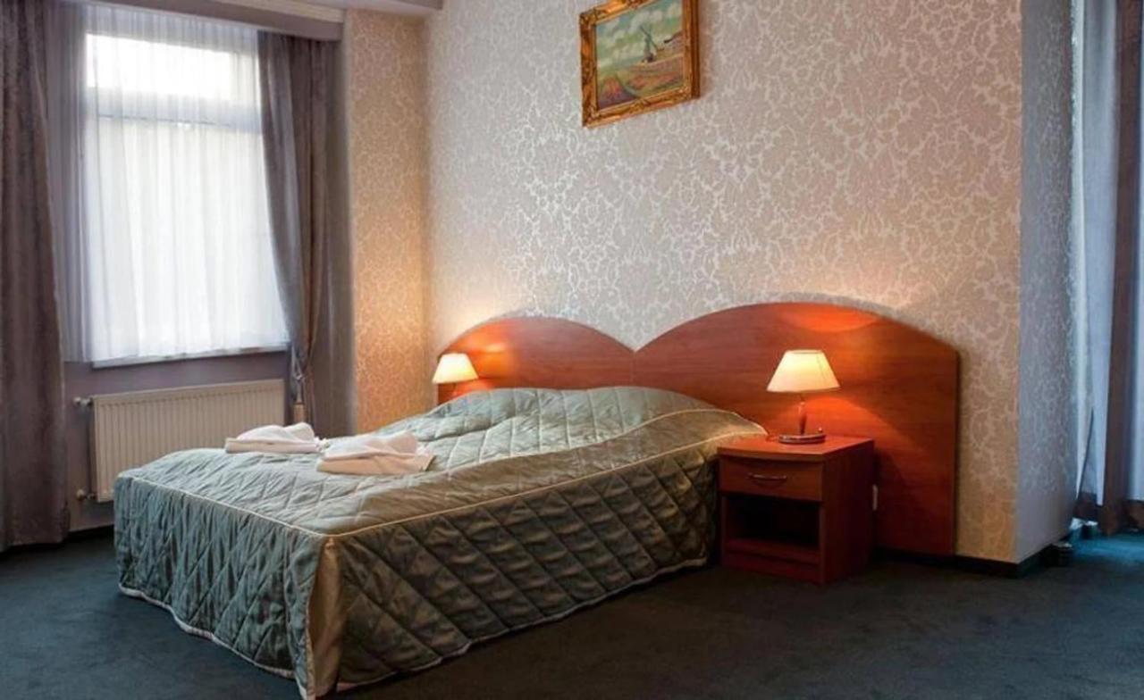 Viilla Rezidence Bed and Breakfast Kudowa-Zdrój Esterno foto